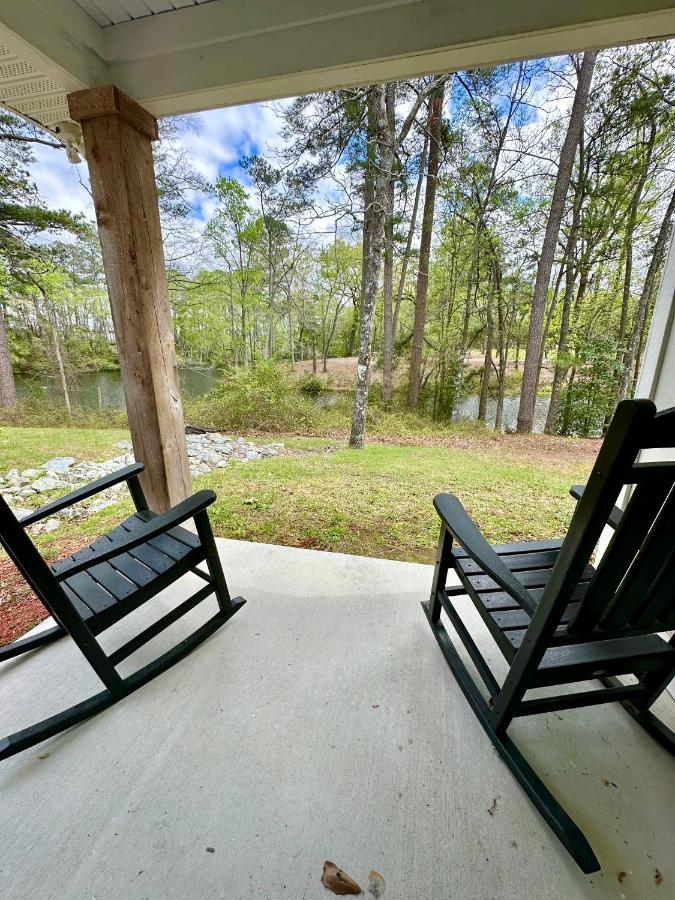 Cape Fear Vineyard And Winery Hotel Elizabethtown Exterior photo